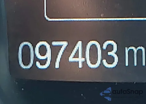 2018 Ford Escape Titanium z USA, uszkodzony, nr VIN 1FMCU9J93JUC80098